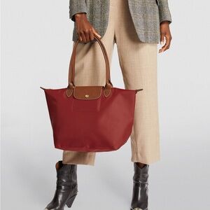 longchamp le pliage red large tote